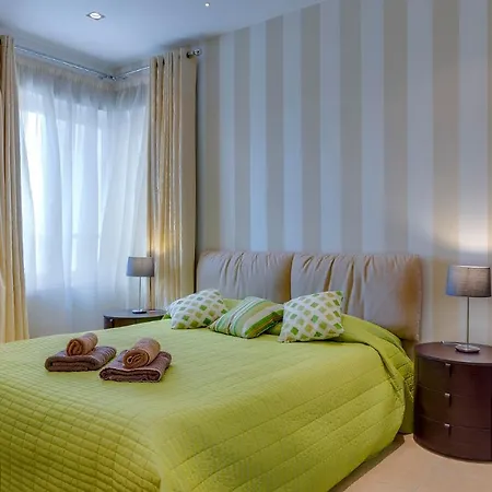 Luxury Seafront Oasis In W/ Pool Apartment Sliema