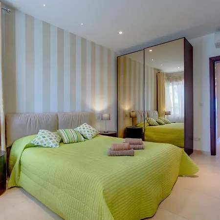 Apartamento Luxury Seafront Oasis In W/ Pool *