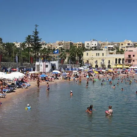 Luxury Seafront Oasis In W/ Pool Sliema